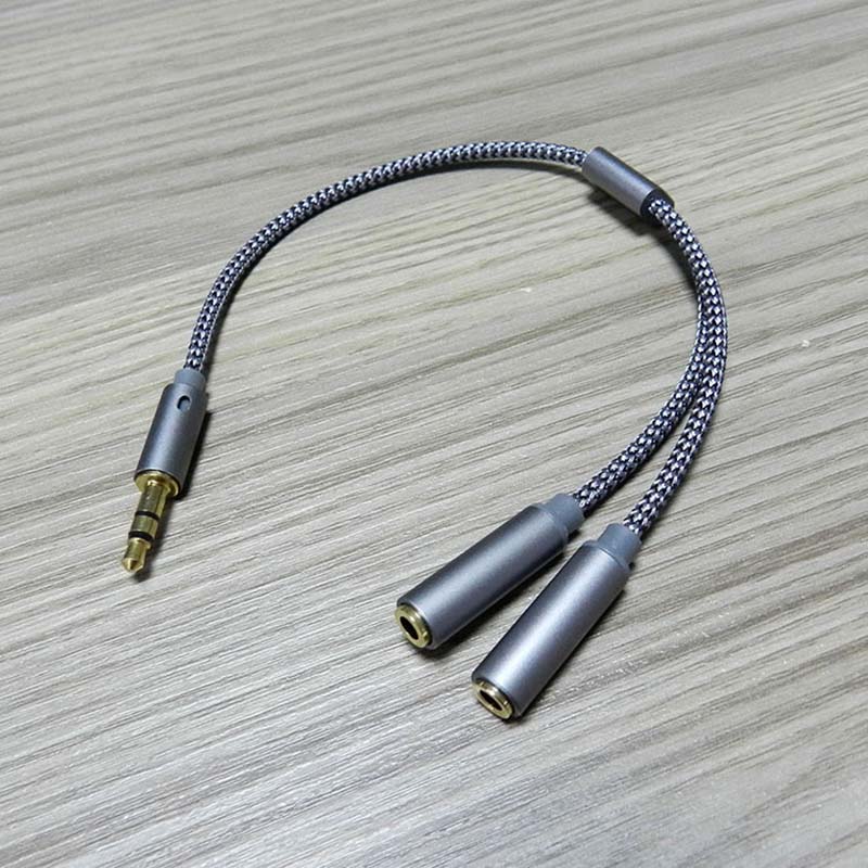 ตัวแยกสัญญาณเสียง 3.5 มม. แจ็ค - Audio Splitter Y บทวิจารณ์และราคา